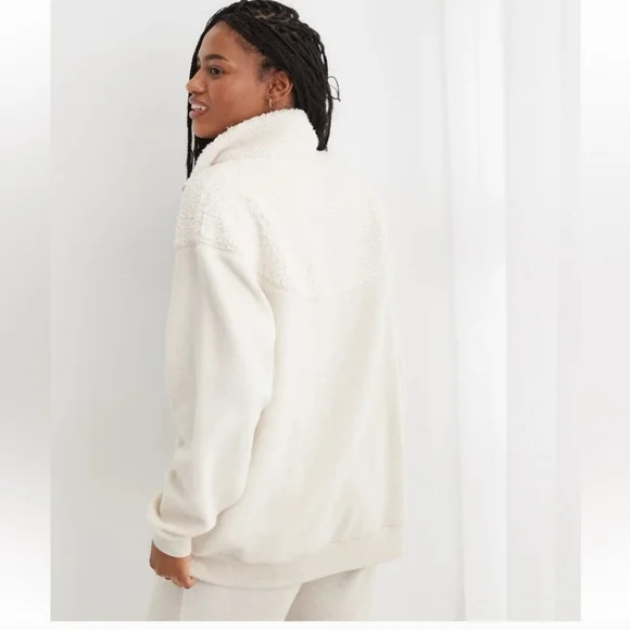 Aerie Cozy Hometown Holiday Sherpa 1/4 Zip Pullover Sweatshirt. Cream. Small. - Picture 2 of 12